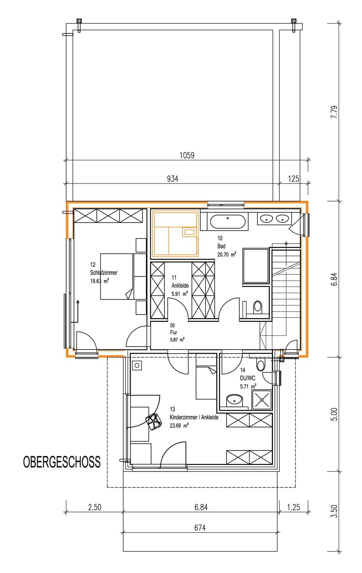 Der Grundriss des OGs des modernen Holzhauses mit drei Gebäudetrakten, davon zwei mit mineralischem Außenputz und einer mit Holzverschindelung, alle mit Flachdach und im Bauhausstil