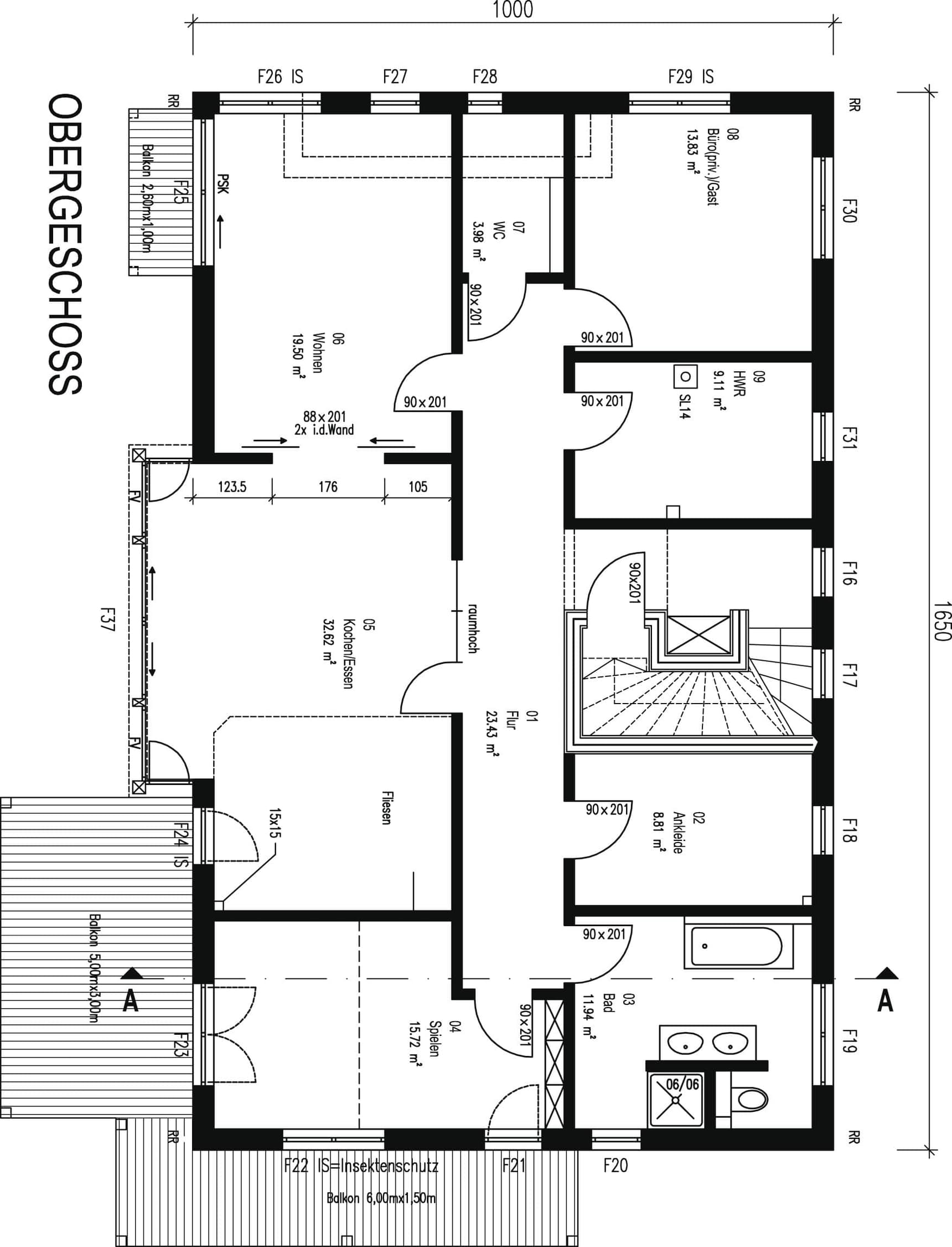 Der Grundriss des OGs des modernes Zweifamilienhauses aus Holz mit Wintergarten