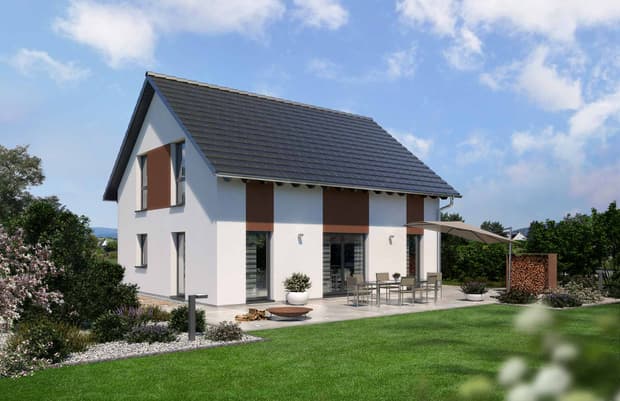 Moderner weißer Einfamilienhaus mit dunklem Steildach, Terrasse, Sonnenschirm und gepflegtem Garten bei sonnigem Wetter