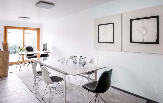 Besprechungszimmer_Musterhaus_Leverkusen.jpg