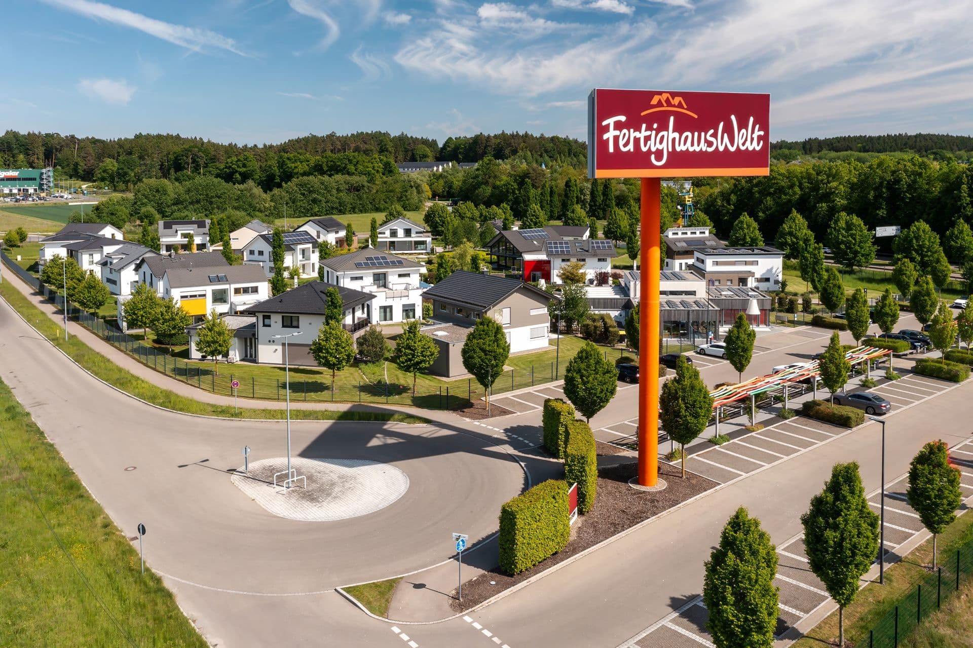 Außenansicht der FertighausWelt Günzburg