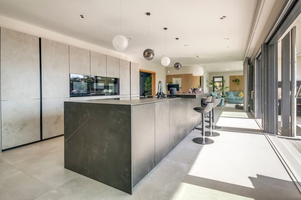 Kitchen-18.jpg