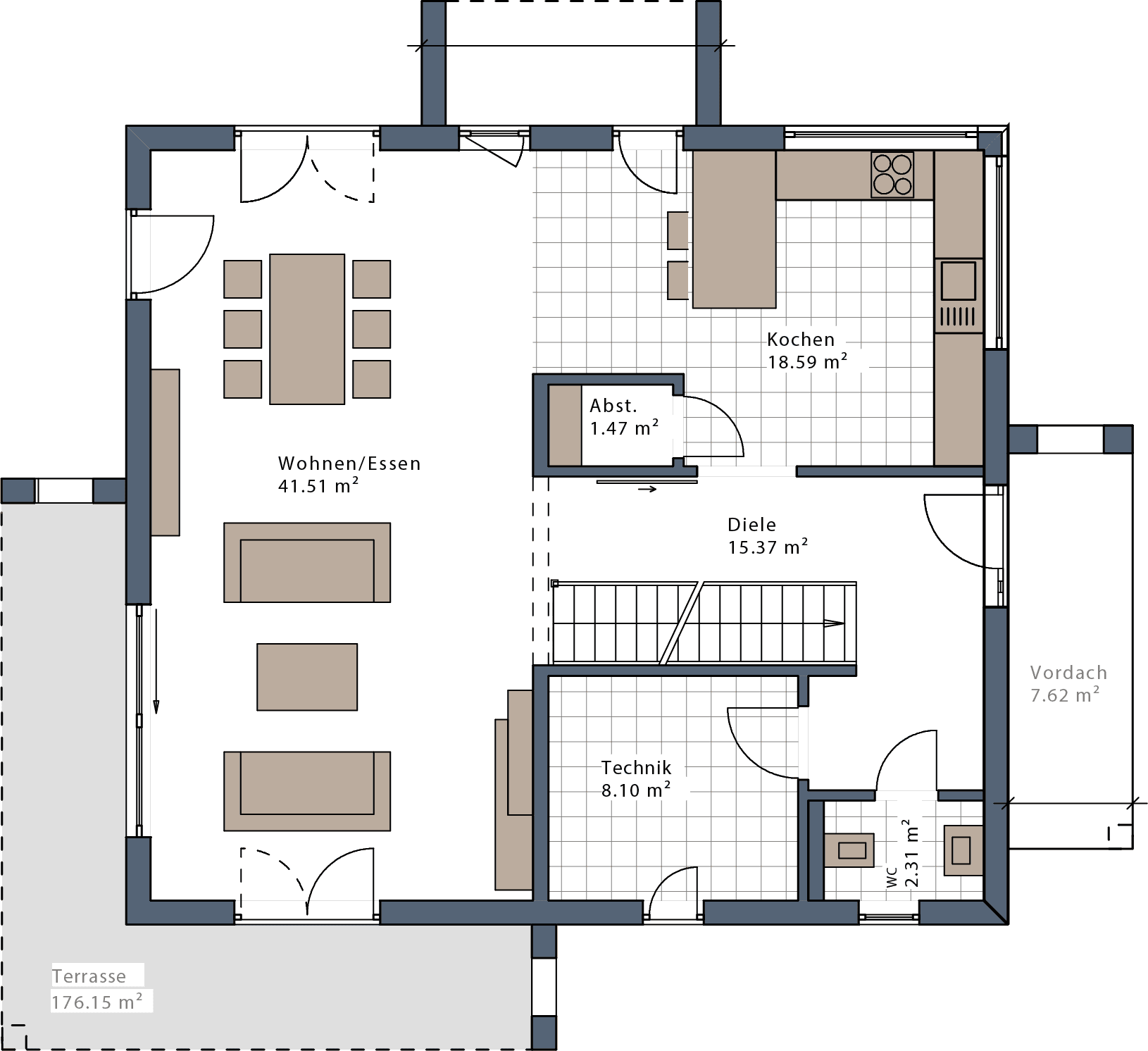 Grundriss Erdgeschoss Musterhaus mit offenem Wohn- und Essbereich, Küche, Technikraum, Diele, Abstellraum und Terrasse.