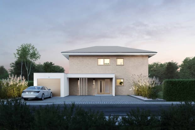Modernes Einfamilienhaus mit beigem Putz, Flachdachgarage, grauem Dach und beleuchtetem Eingangsbereich am Abend