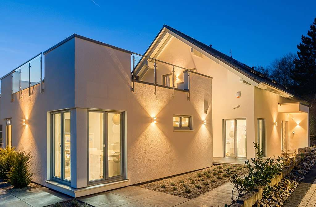Einfamilienhaus mit Dachterrasse auf einem Hausanbau