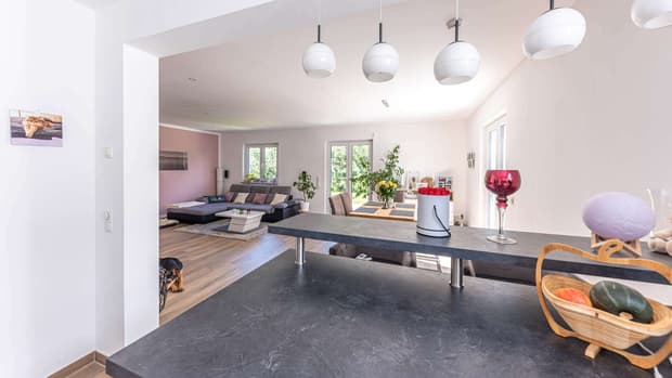 Haas Fertighaus - D 137 B