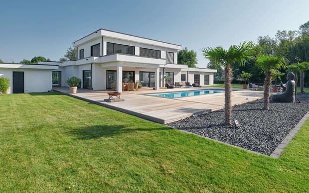 LUXHAUS - Flachdach 300