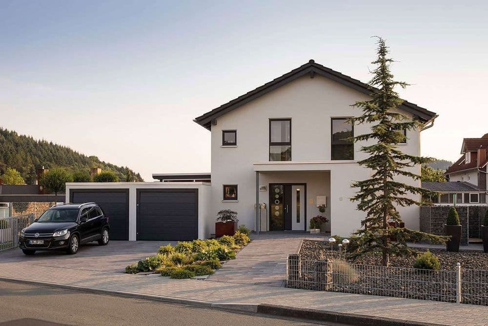 Einfamilienhaus mit Garage