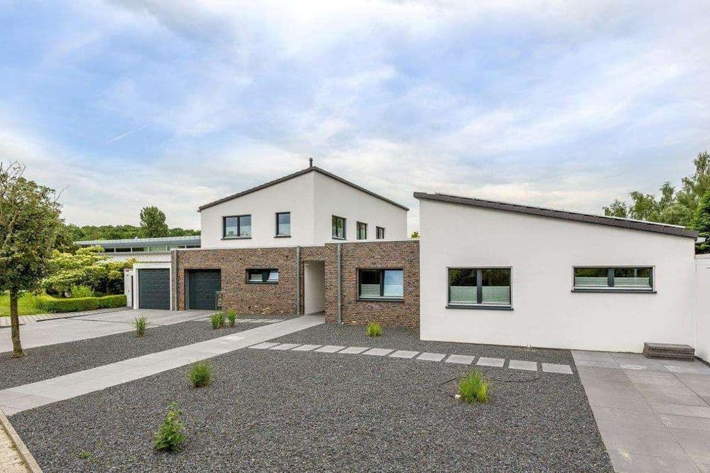 Mehrgenerationenhaus mit Klinkerfassade