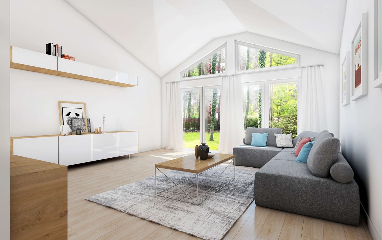 Helles Wohnzimmer mit Sofa und bodentiefen Fenstern