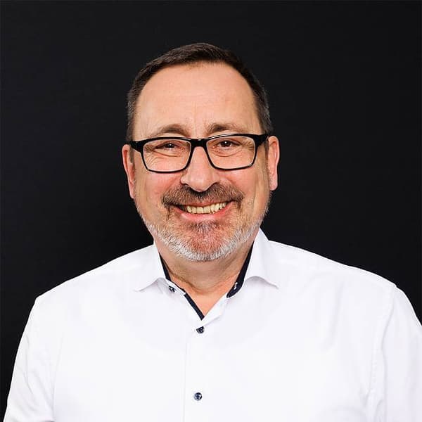 ralf-frisch-web.jpg