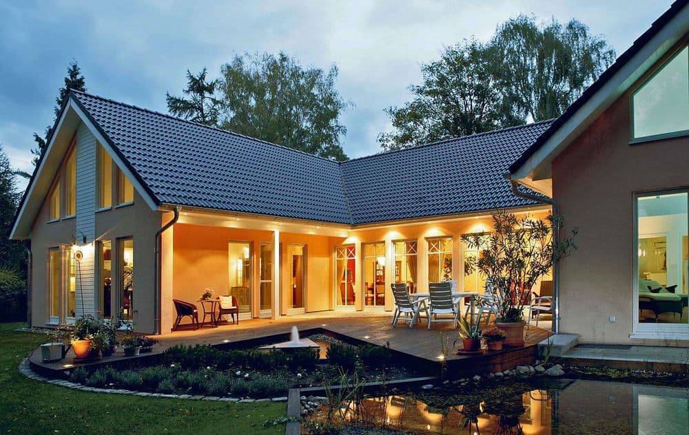 Der Winkelbungalow mit verschiedenen Formen